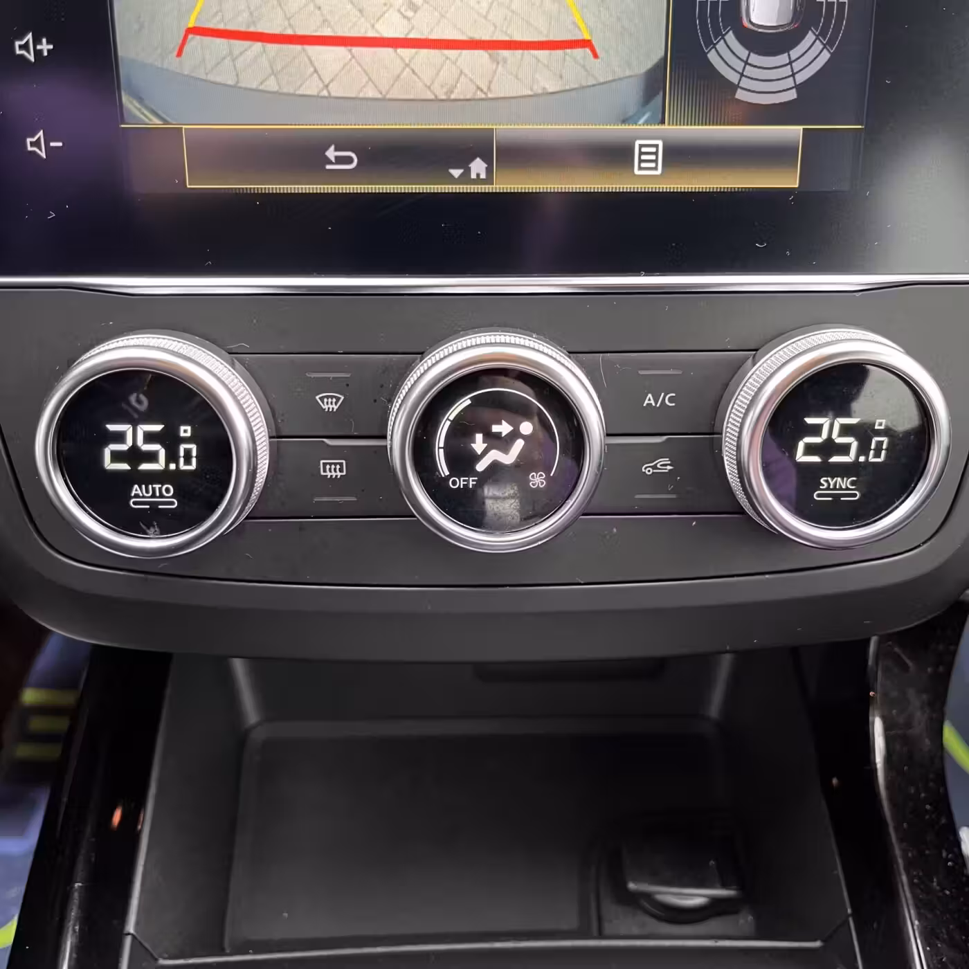 Renault Kadjar фото 18