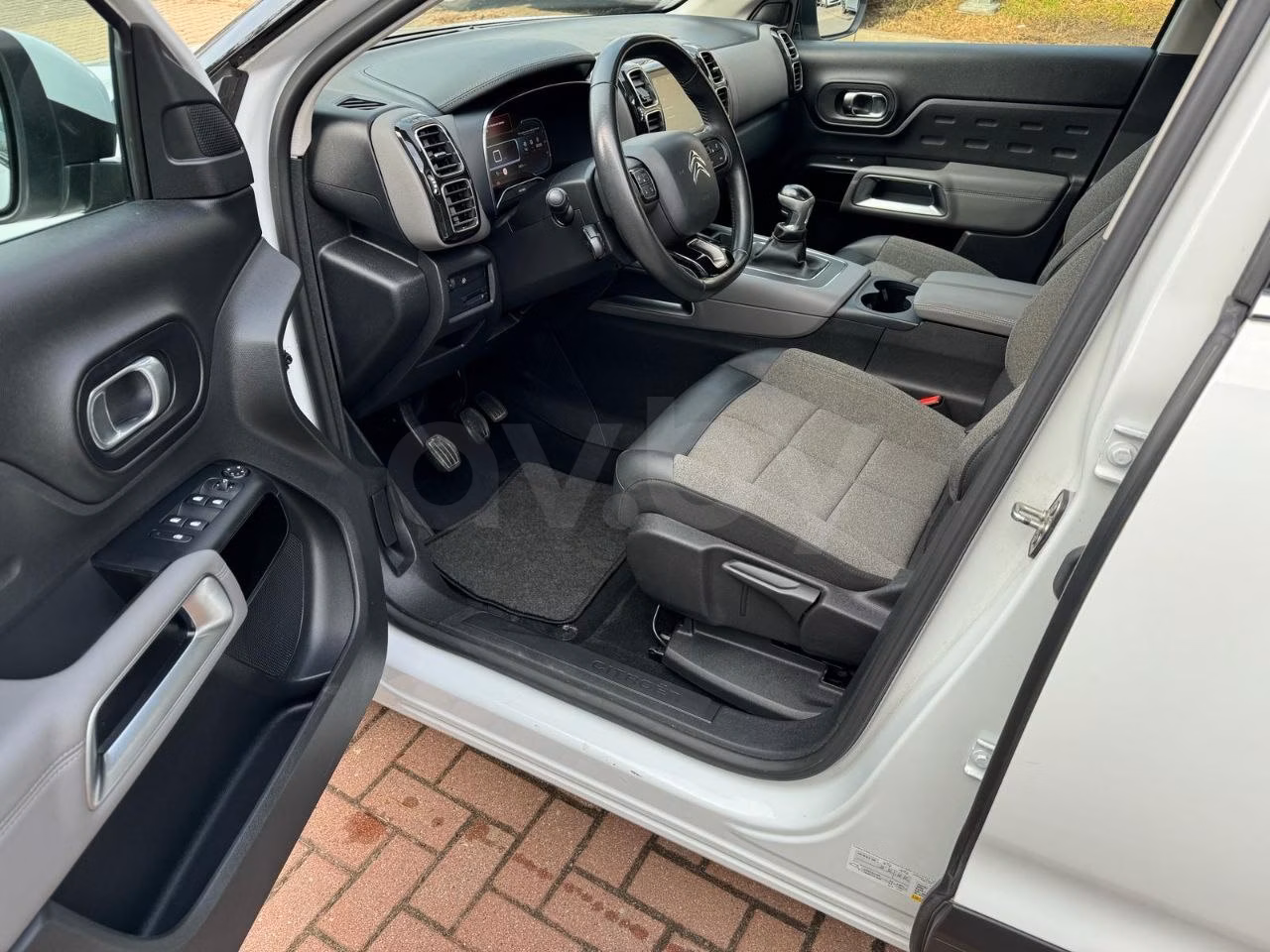 Citroen C5 Aircross фото 8