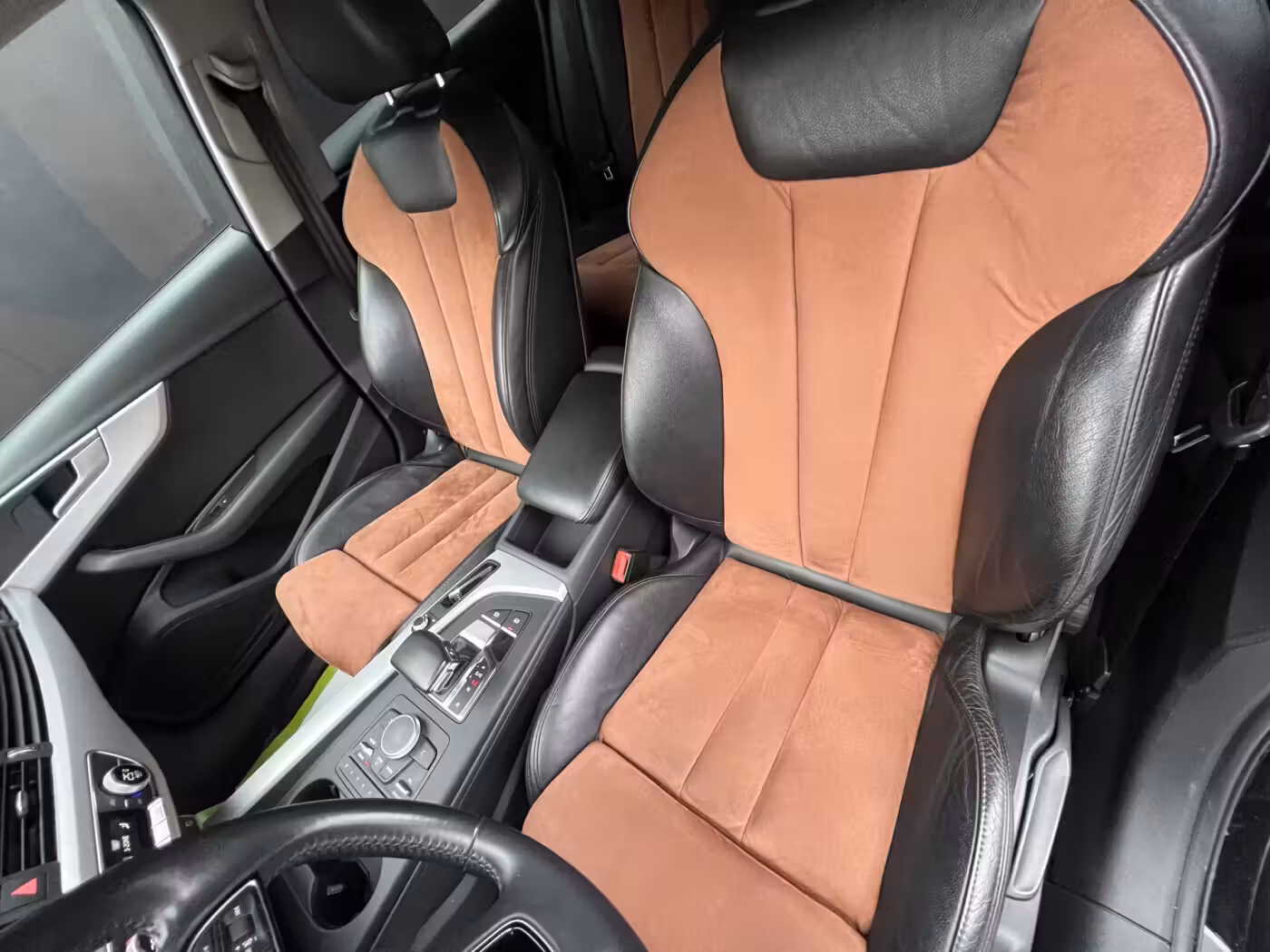 Audi A4 фото 16