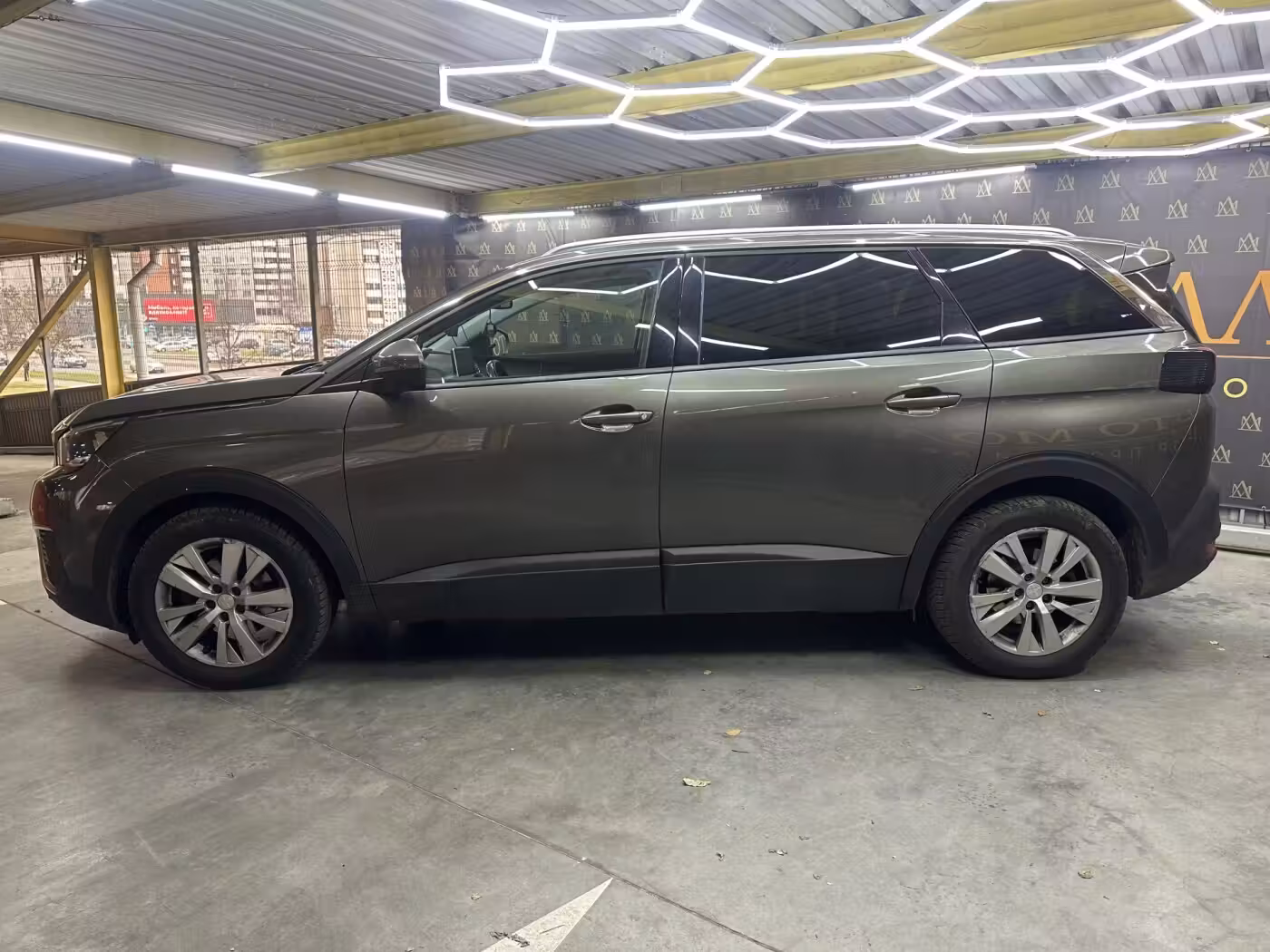 Peugeot 5008 фото 5