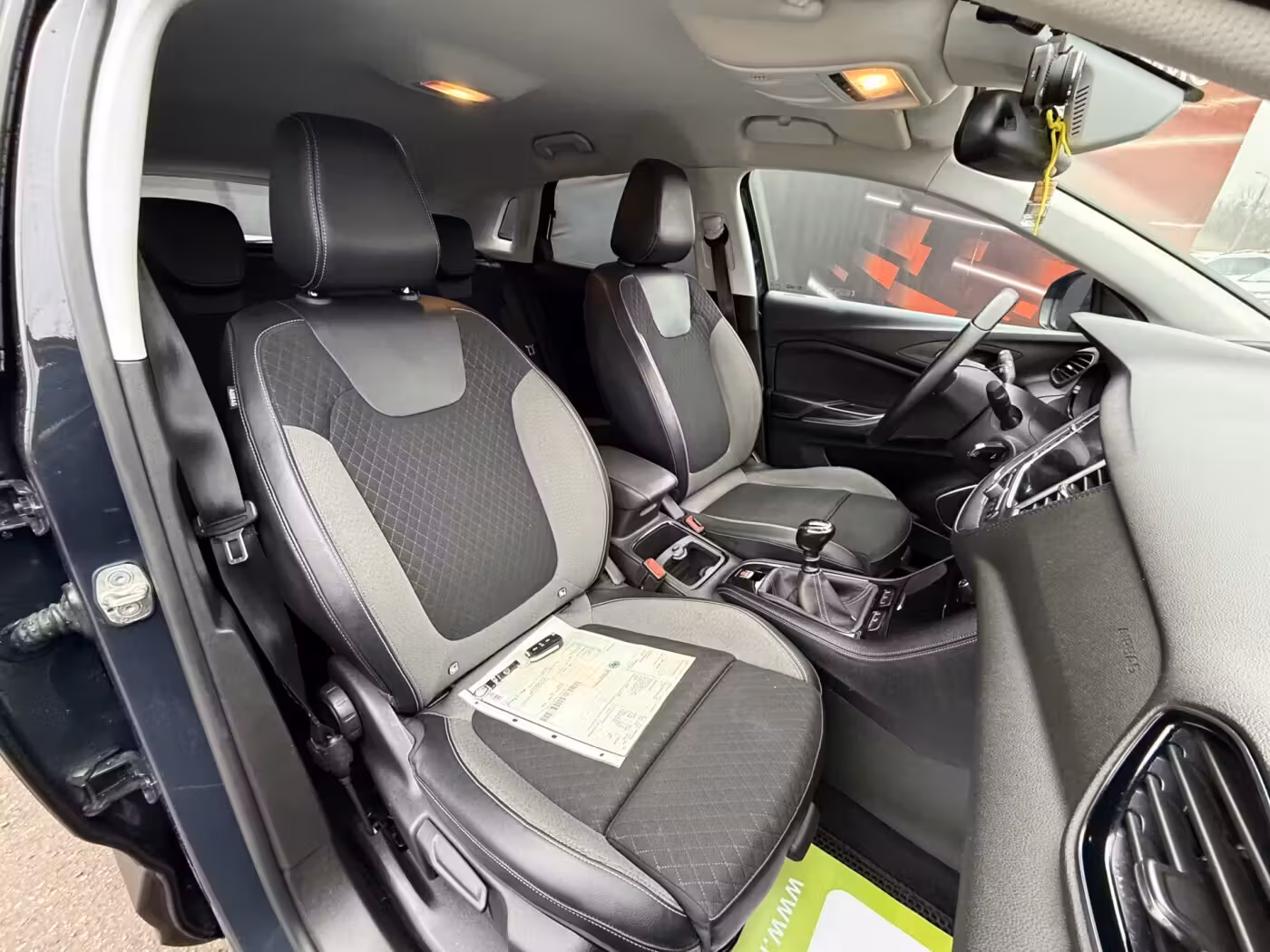 Opel Grandland X фото 16