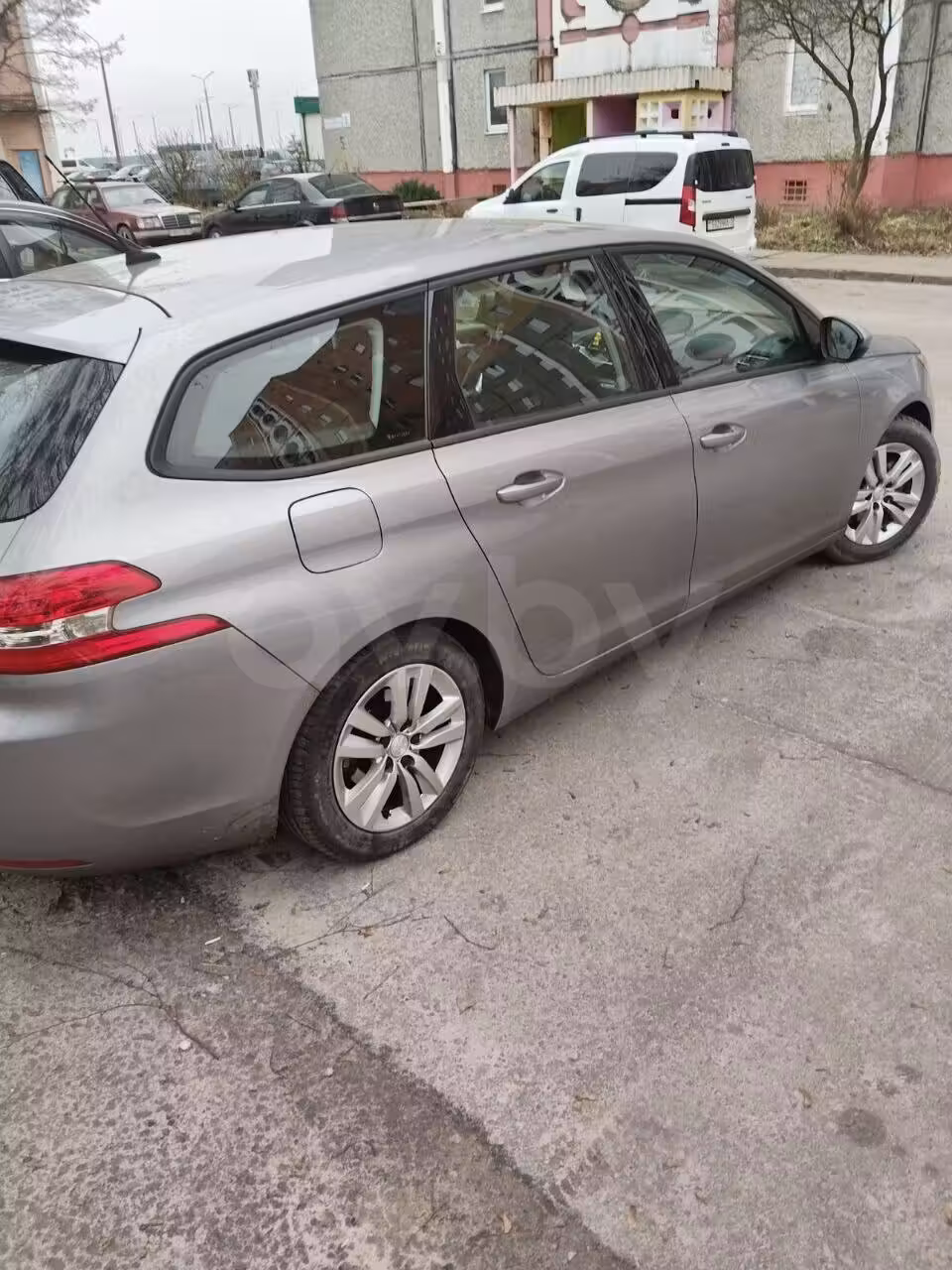 Peugeot 308 фото 3
