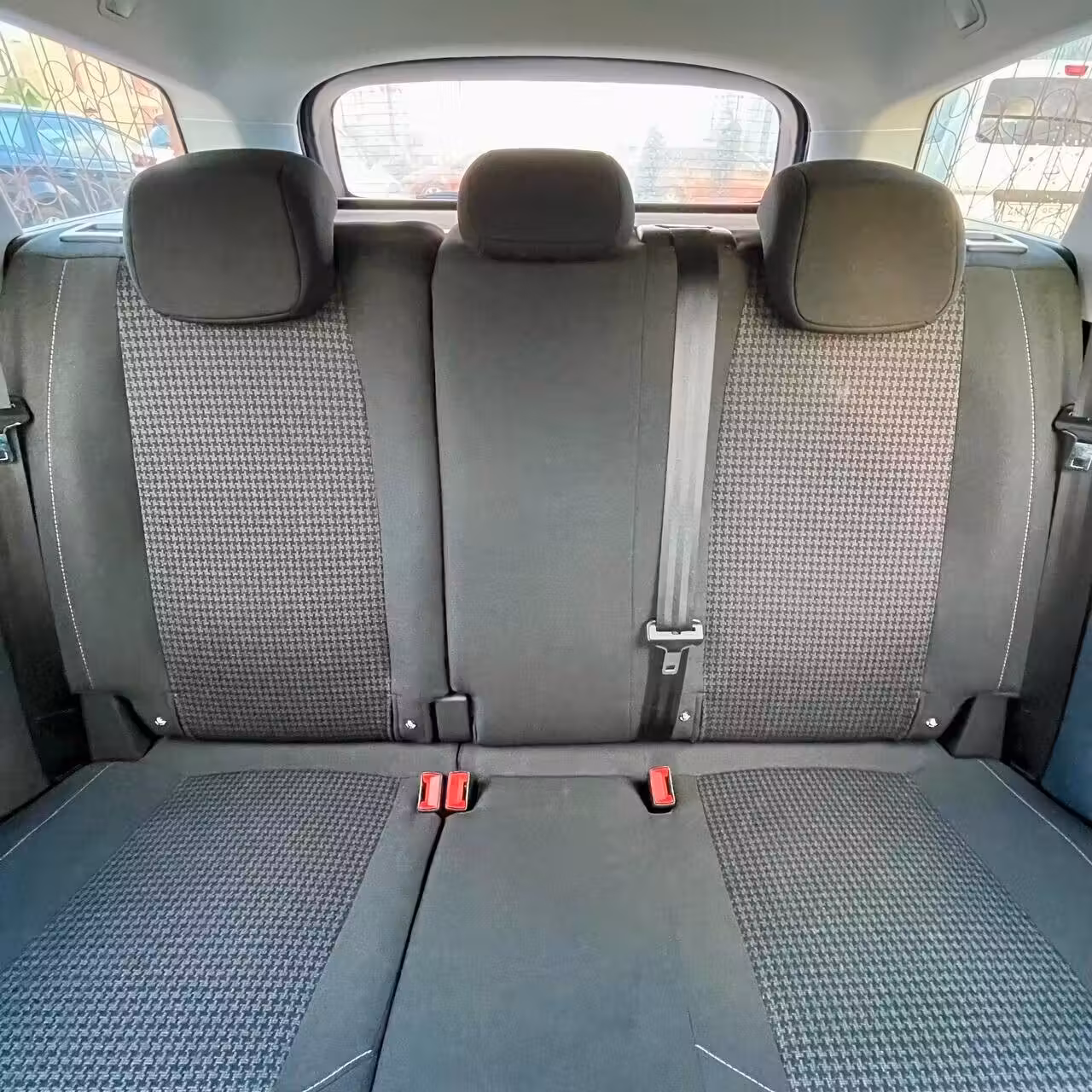 Peugeot 308 фото 16
