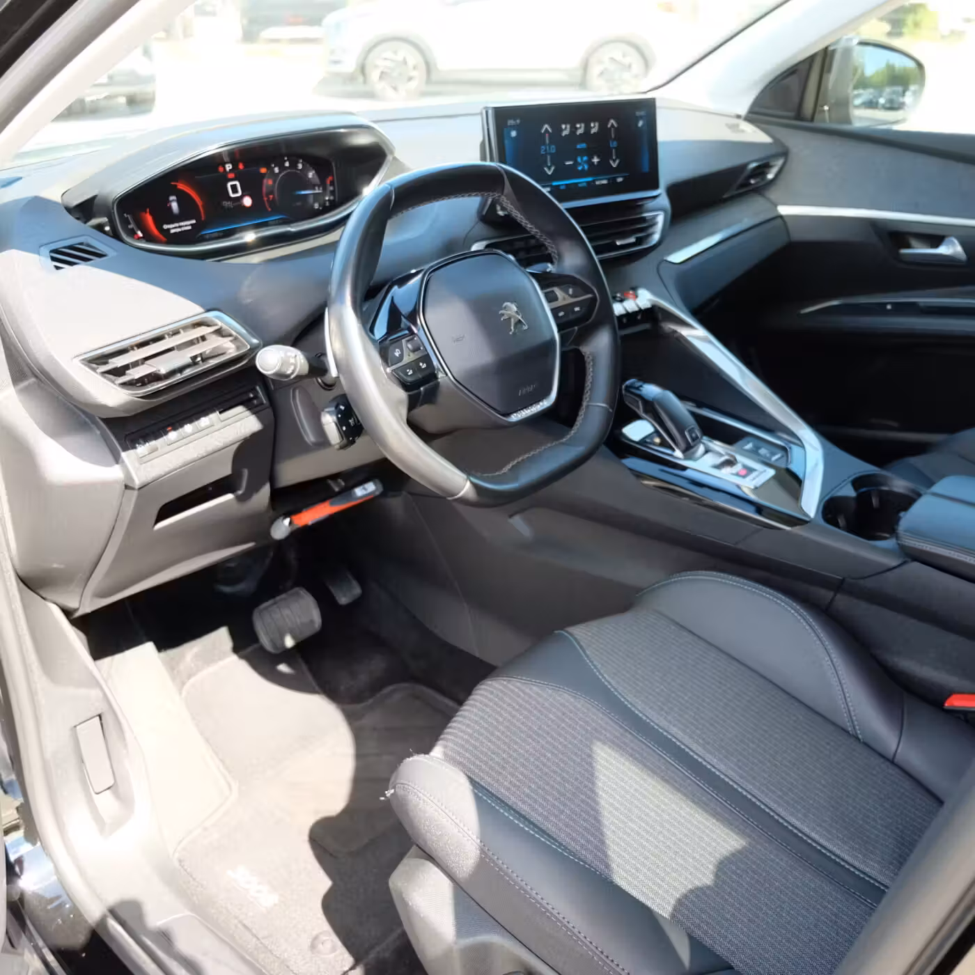 Peugeot 3008 фото 13