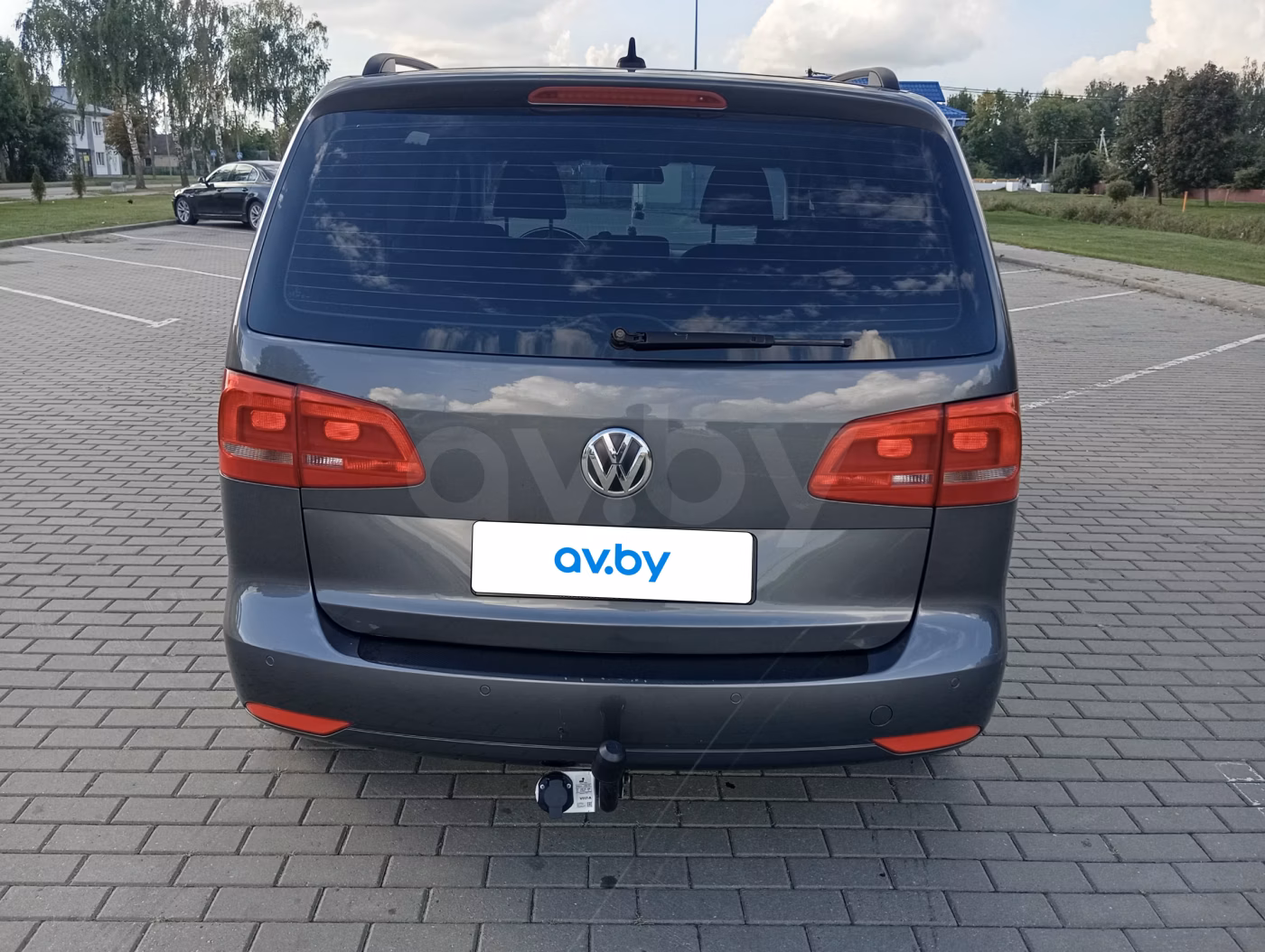 Volkswagen Touran фото 6