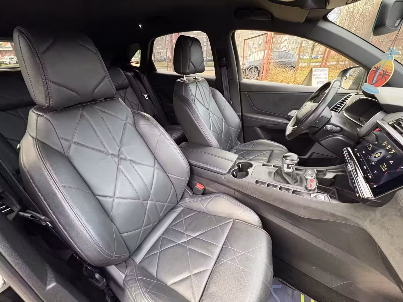 DS 7 Crossback фото 19