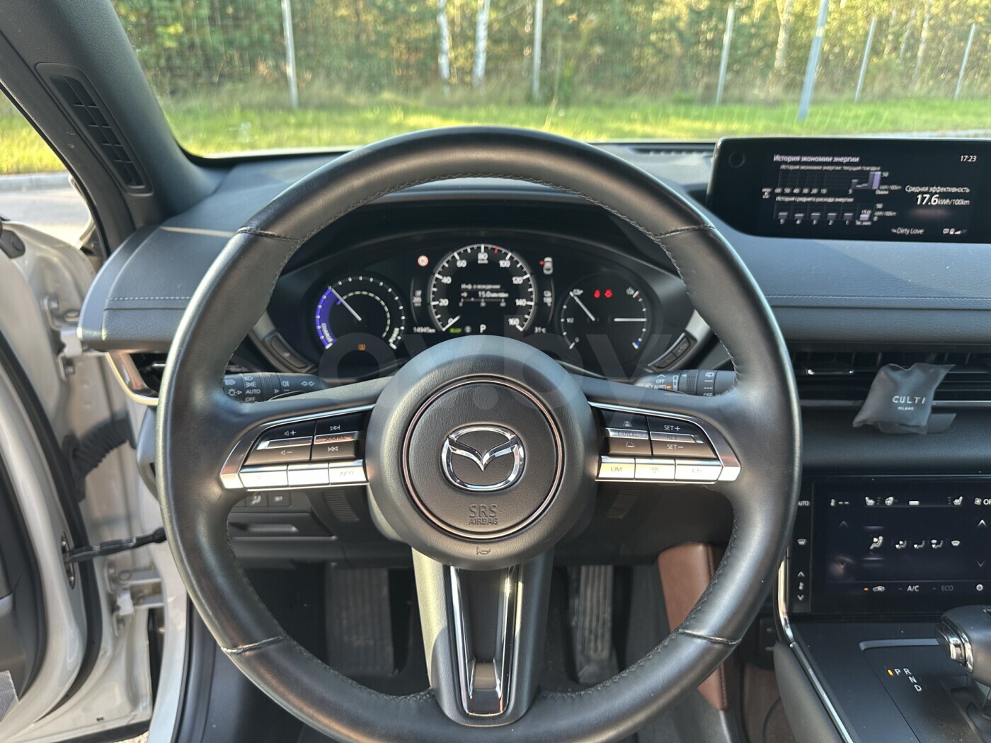 Mazda MX-30 фото 7