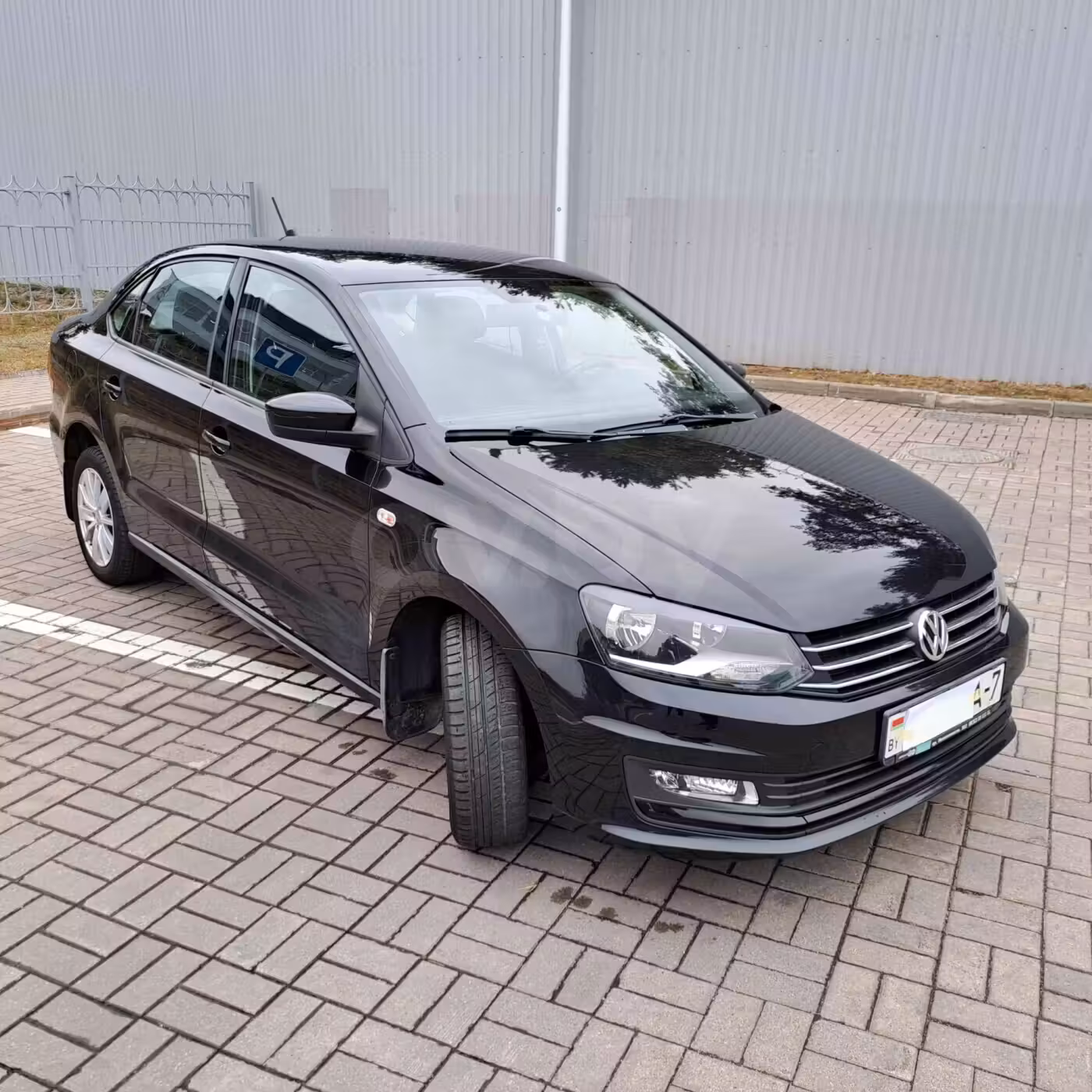 Volkswagen Polo Sedan