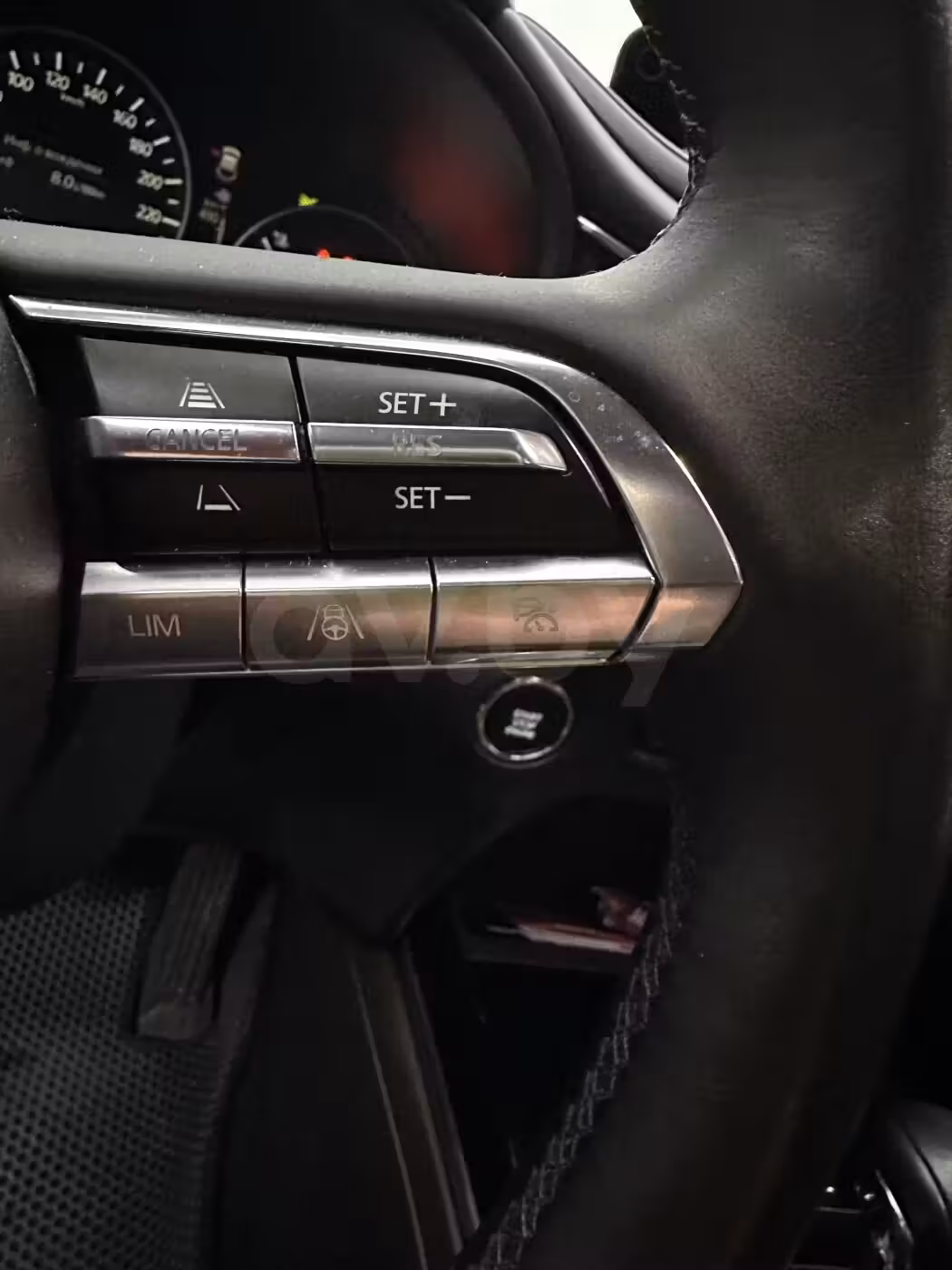 Mazda CX-30 фото 19