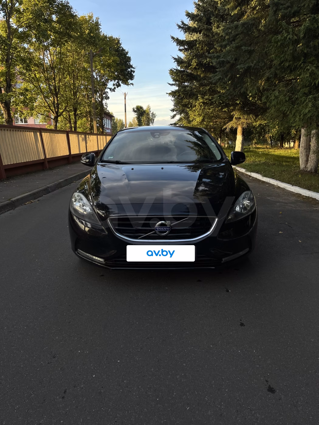 Volvo V40