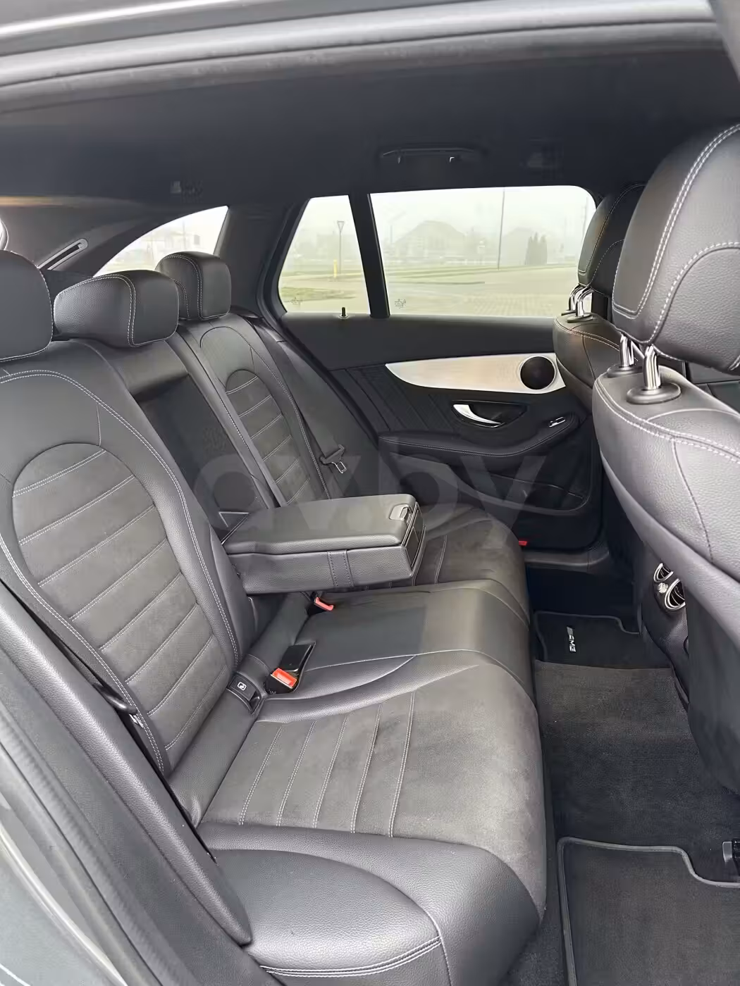Mercedes-Benz C-Класс фото 14