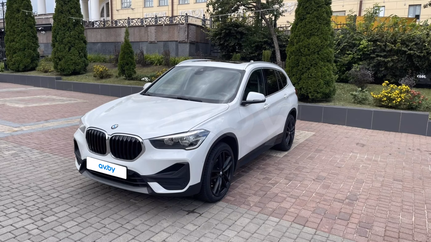 BMW X1 фото 2