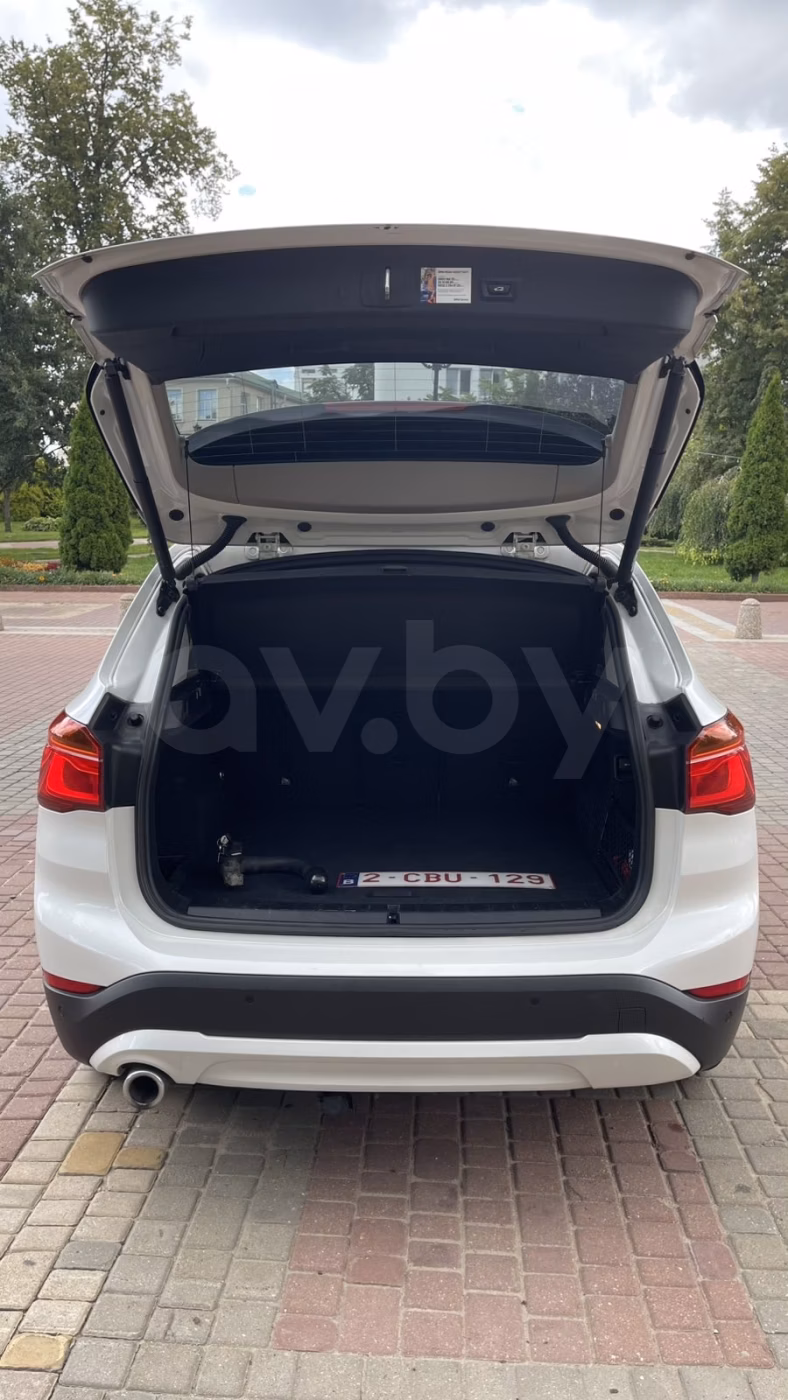 BMW X1 фото 7
