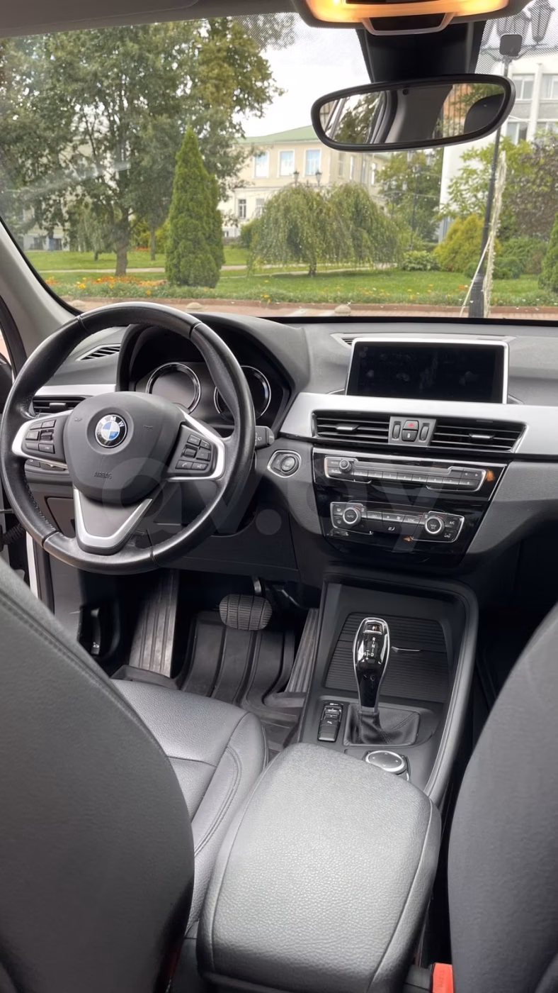BMW X1 фото 11