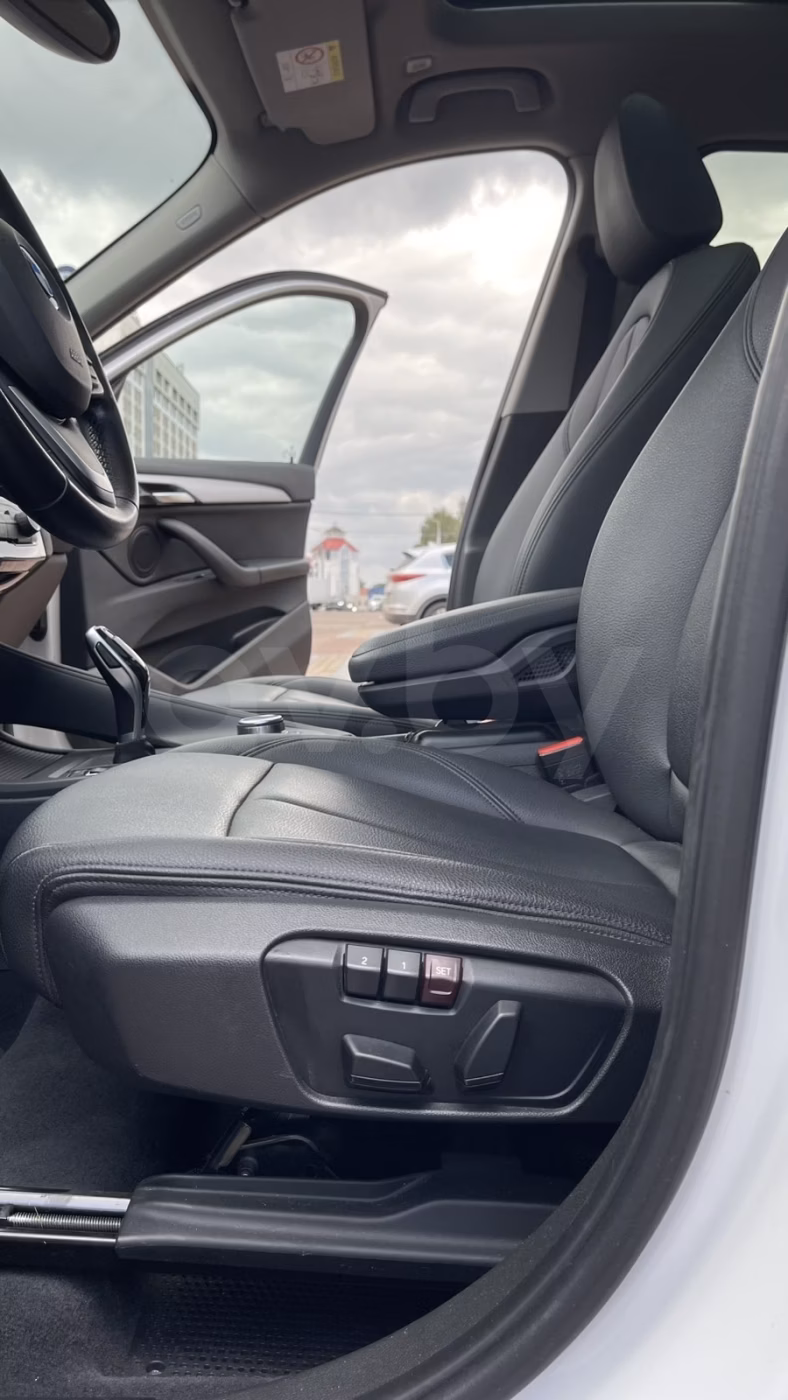 BMW X1 фото 15