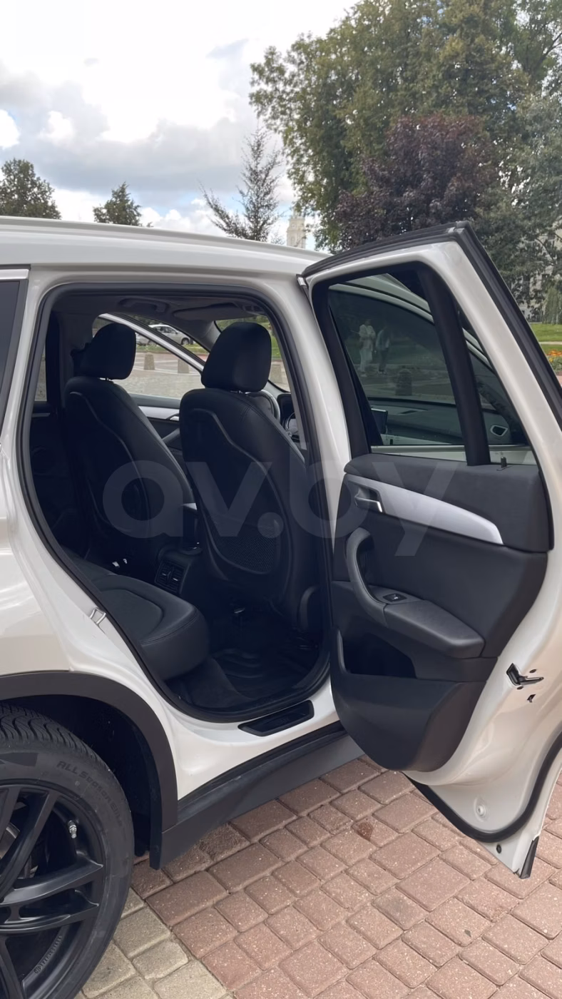 BMW X1 фото 18