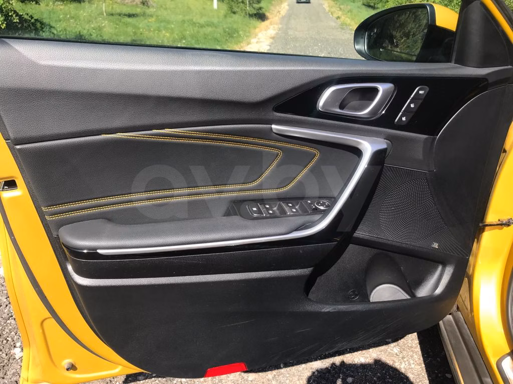 Kia XCeed фото 9