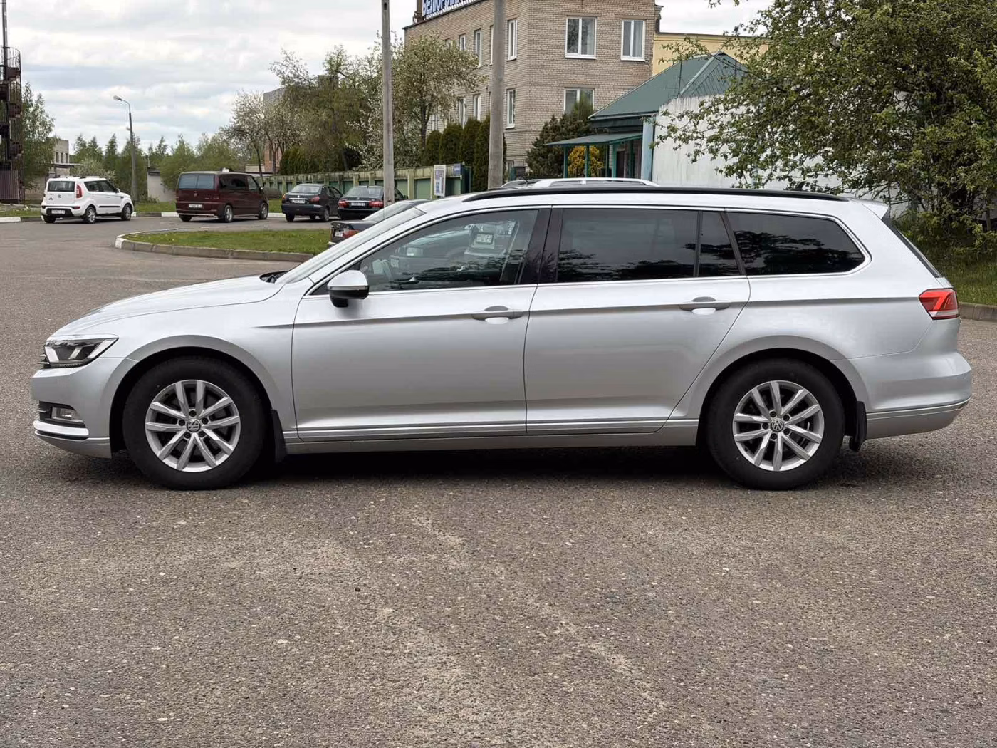 Volkswagen Passat фото 6