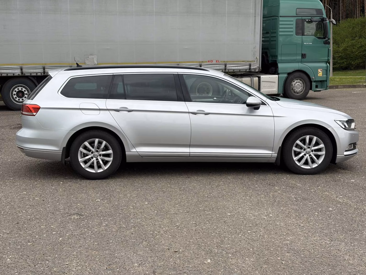 Volkswagen Passat фото 9