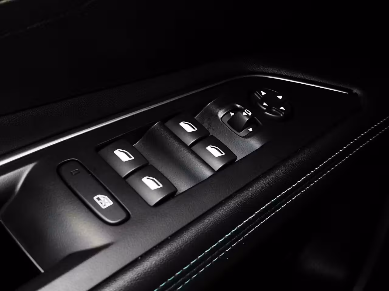 Peugeot 3008 фото 11
