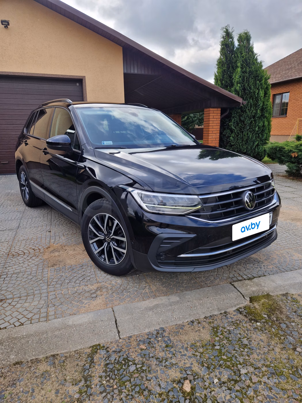 Volkswagen Tiguan фото 2