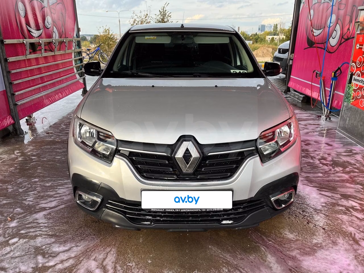 Renault Logan Stepway