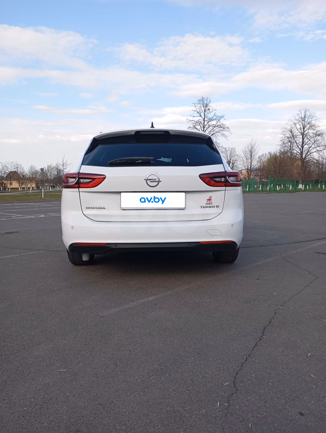 Opel Insignia фото 7