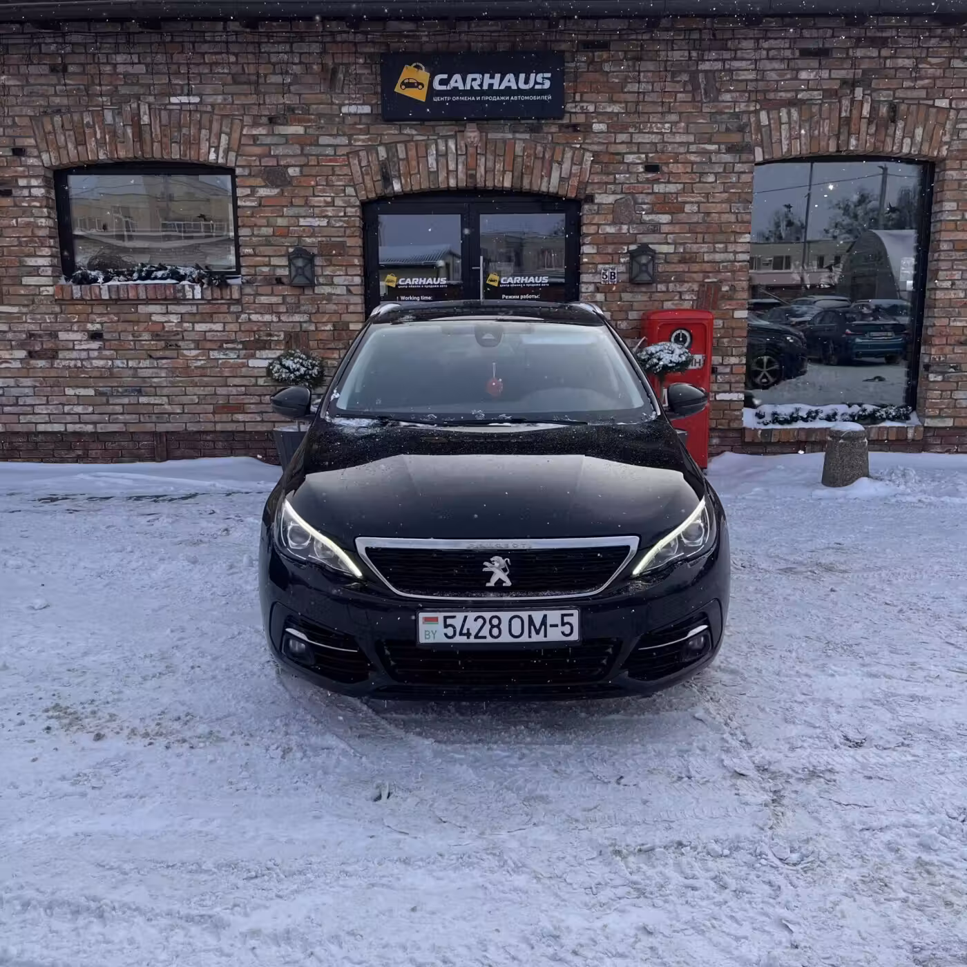 Peugeot 308 фото 2