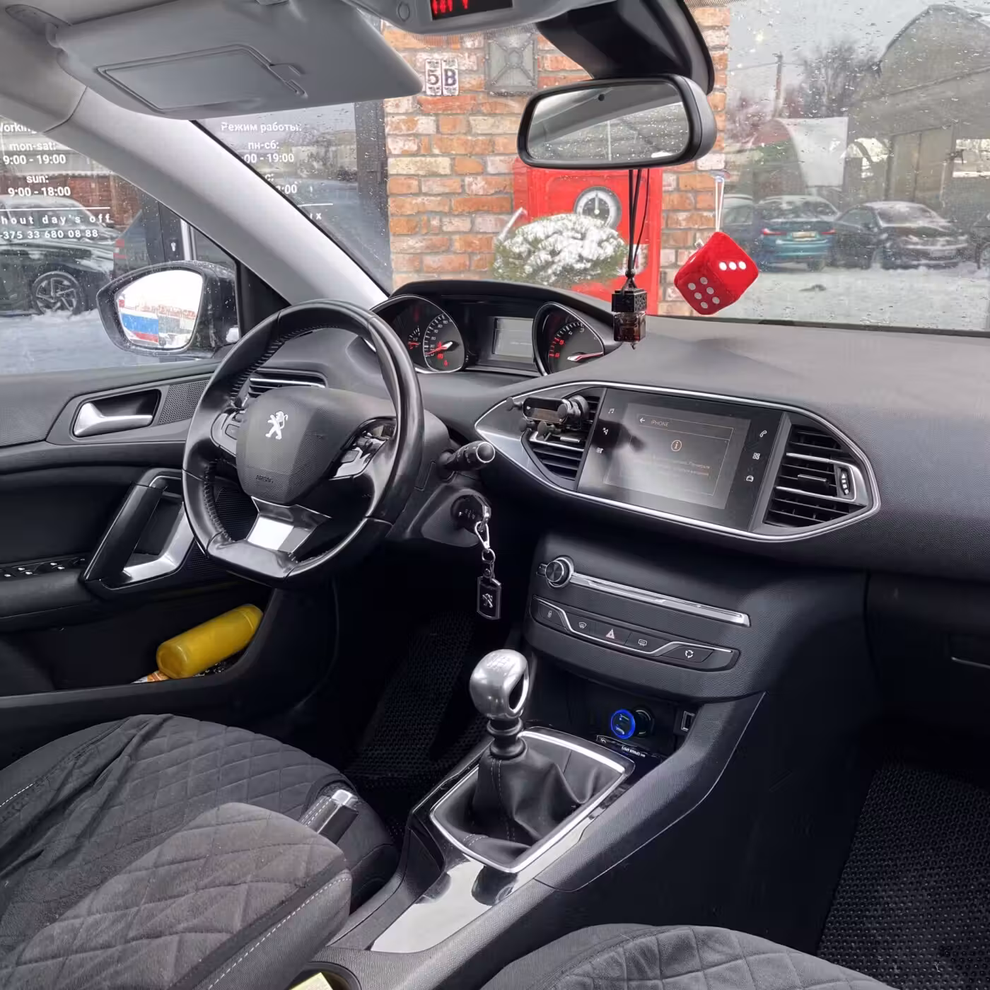 Peugeot 308 фото 20