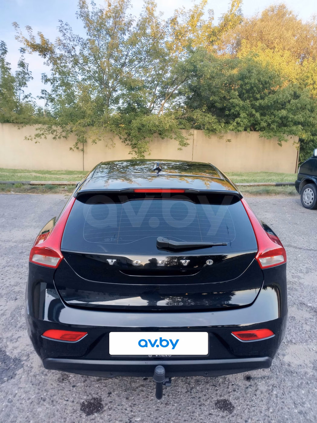 Volvo V40 фото 5