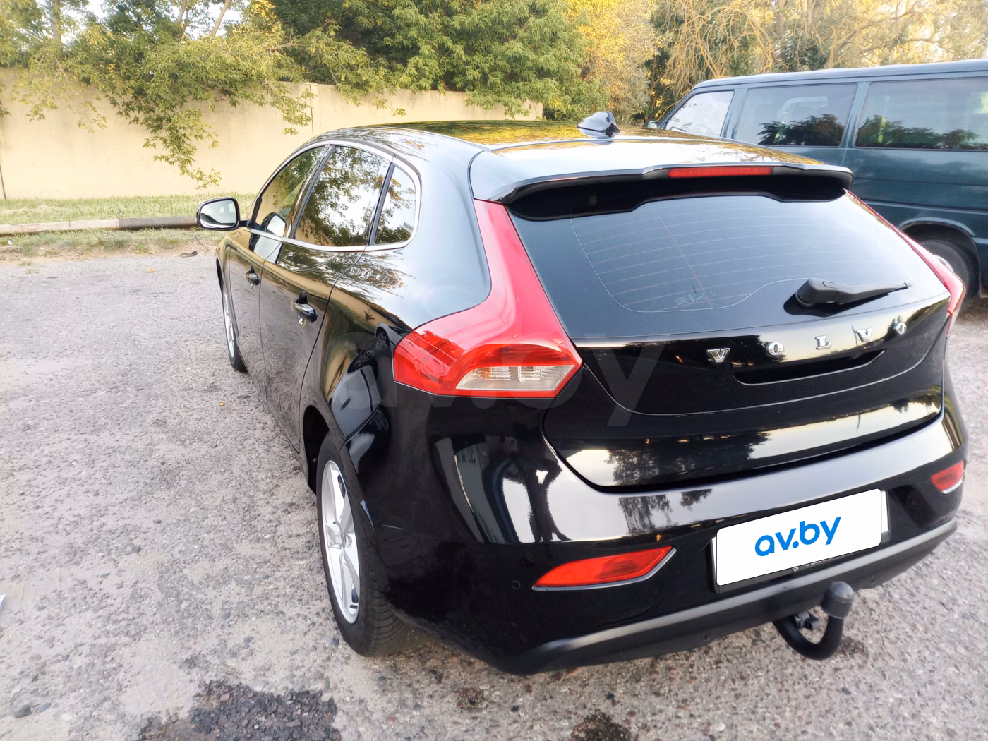 Volvo V40 фото 6