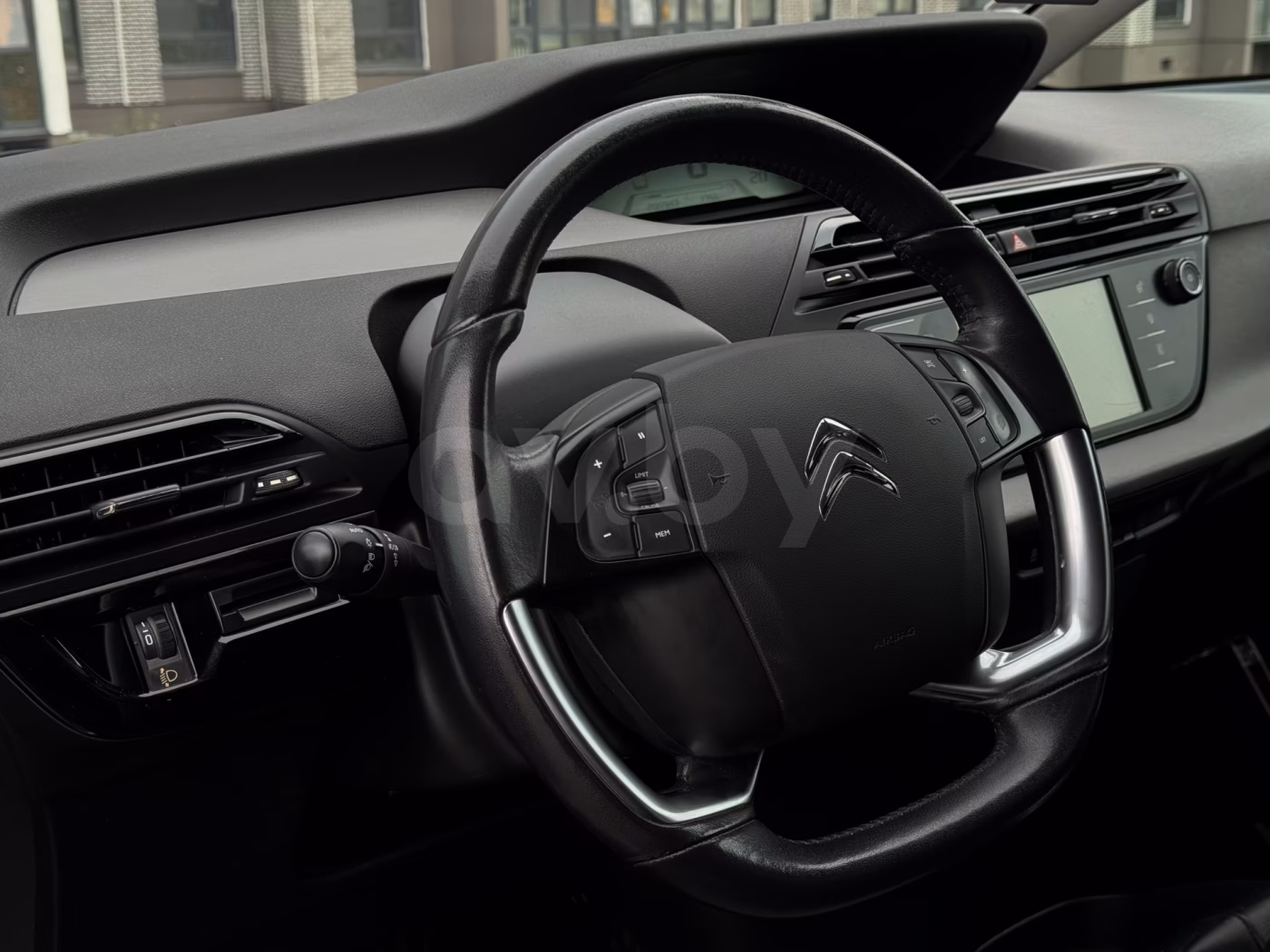 Citroen C4 Picasso фото 9