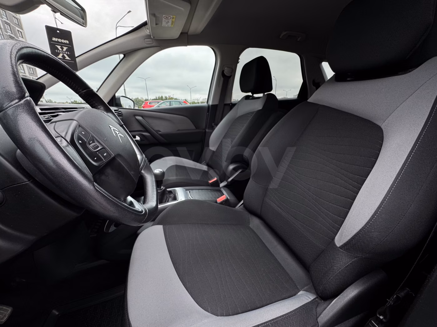Citroen C4 Picasso фото 10
