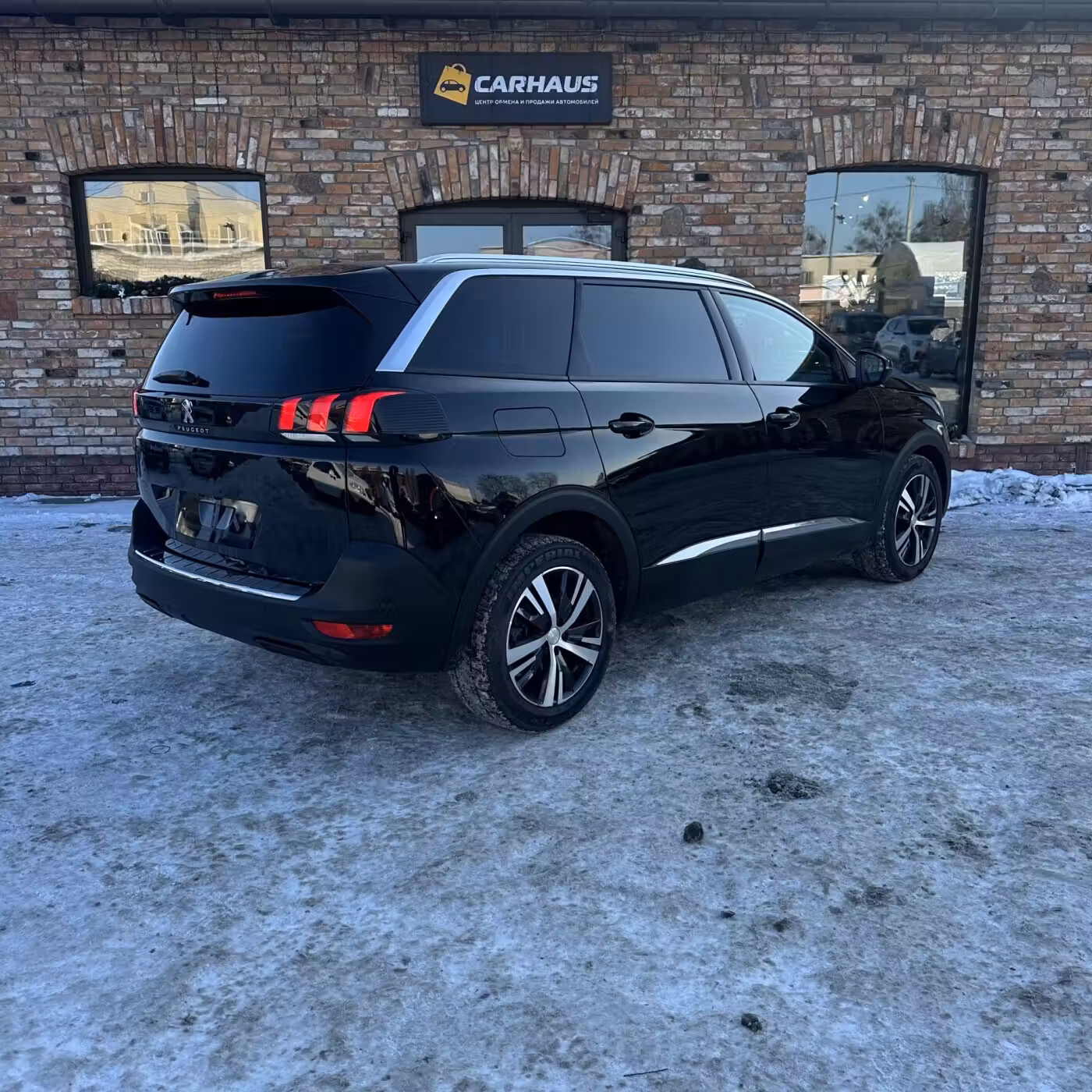Peugeot 5008 фото 6