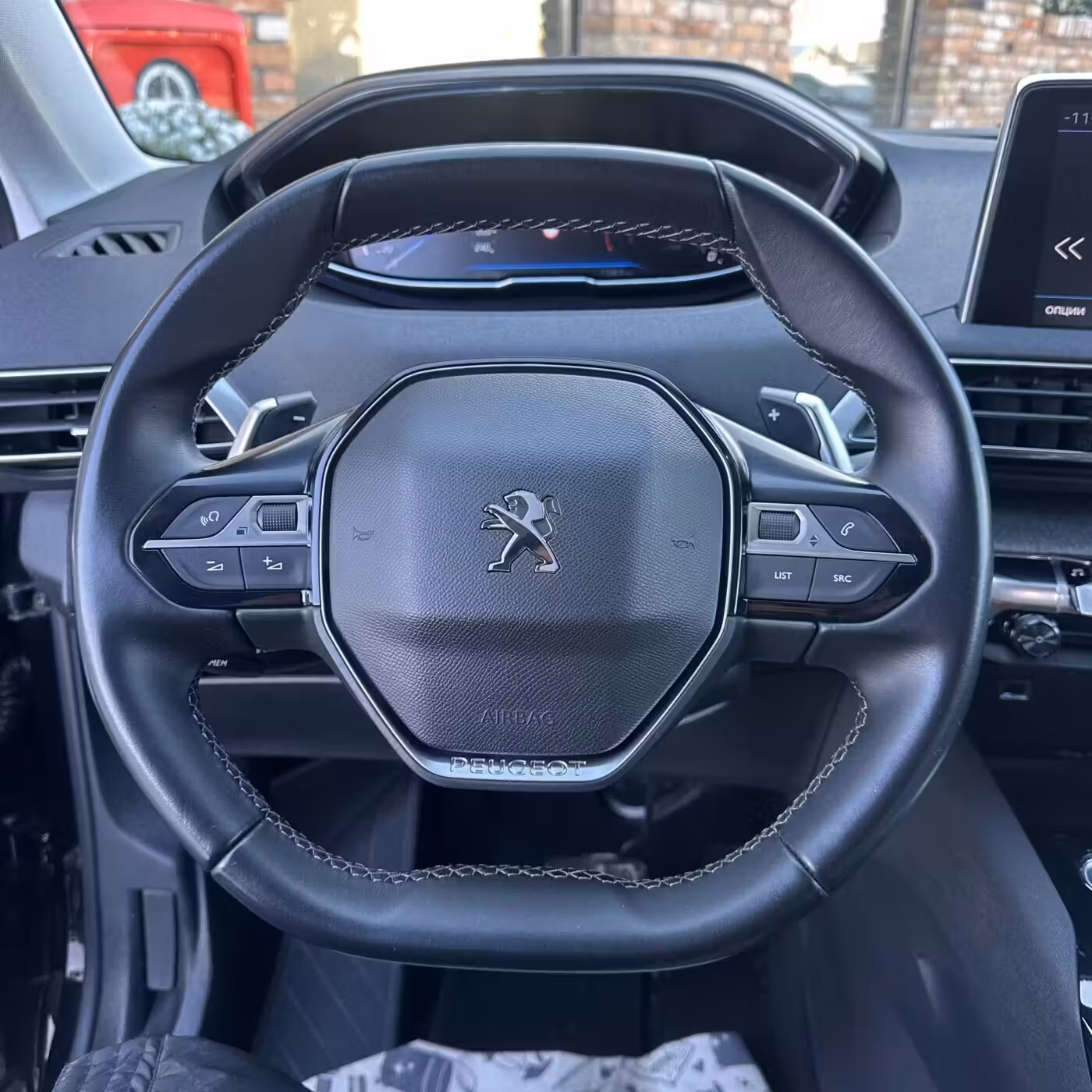 Peugeot 5008 фото 14