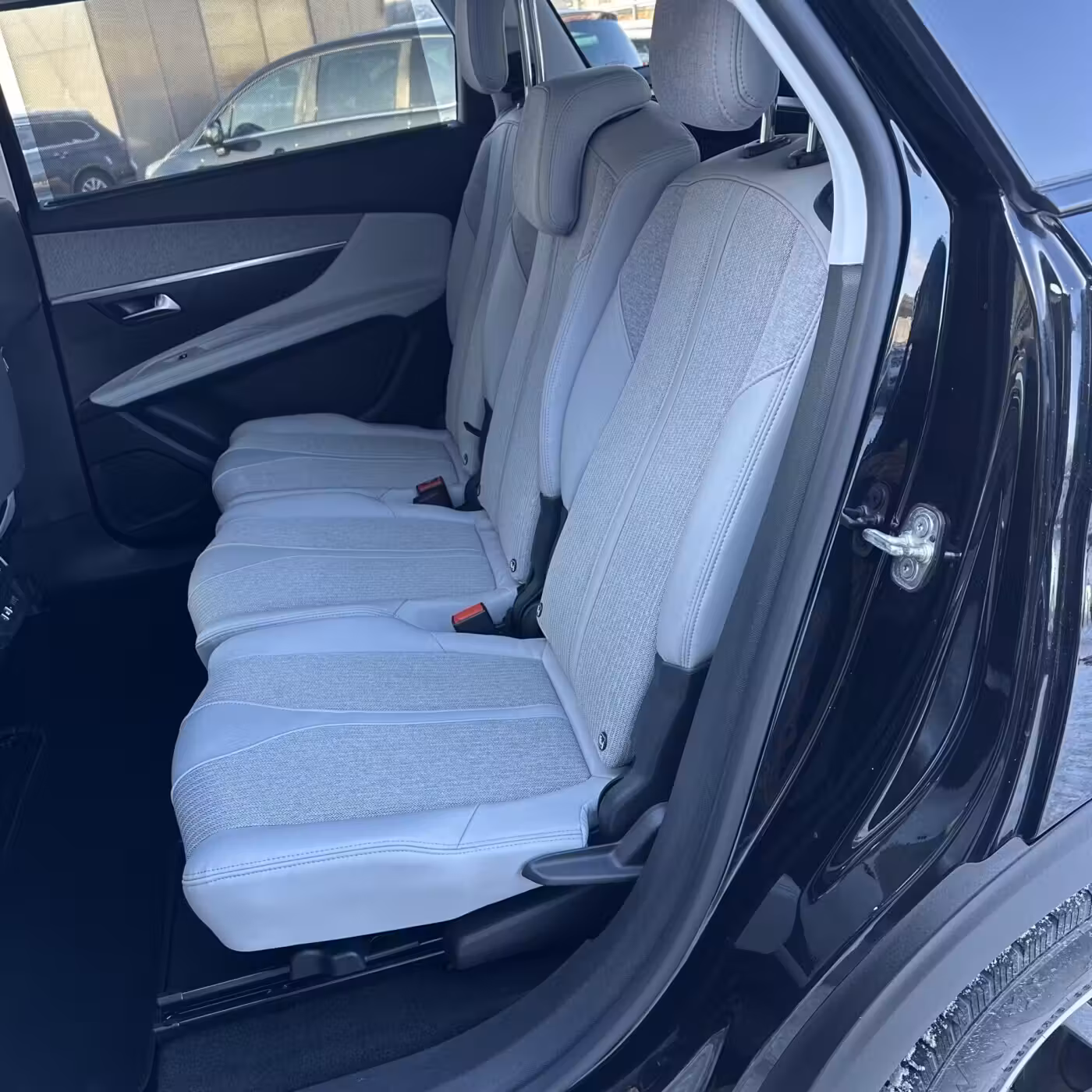 Peugeot 5008 фото 19