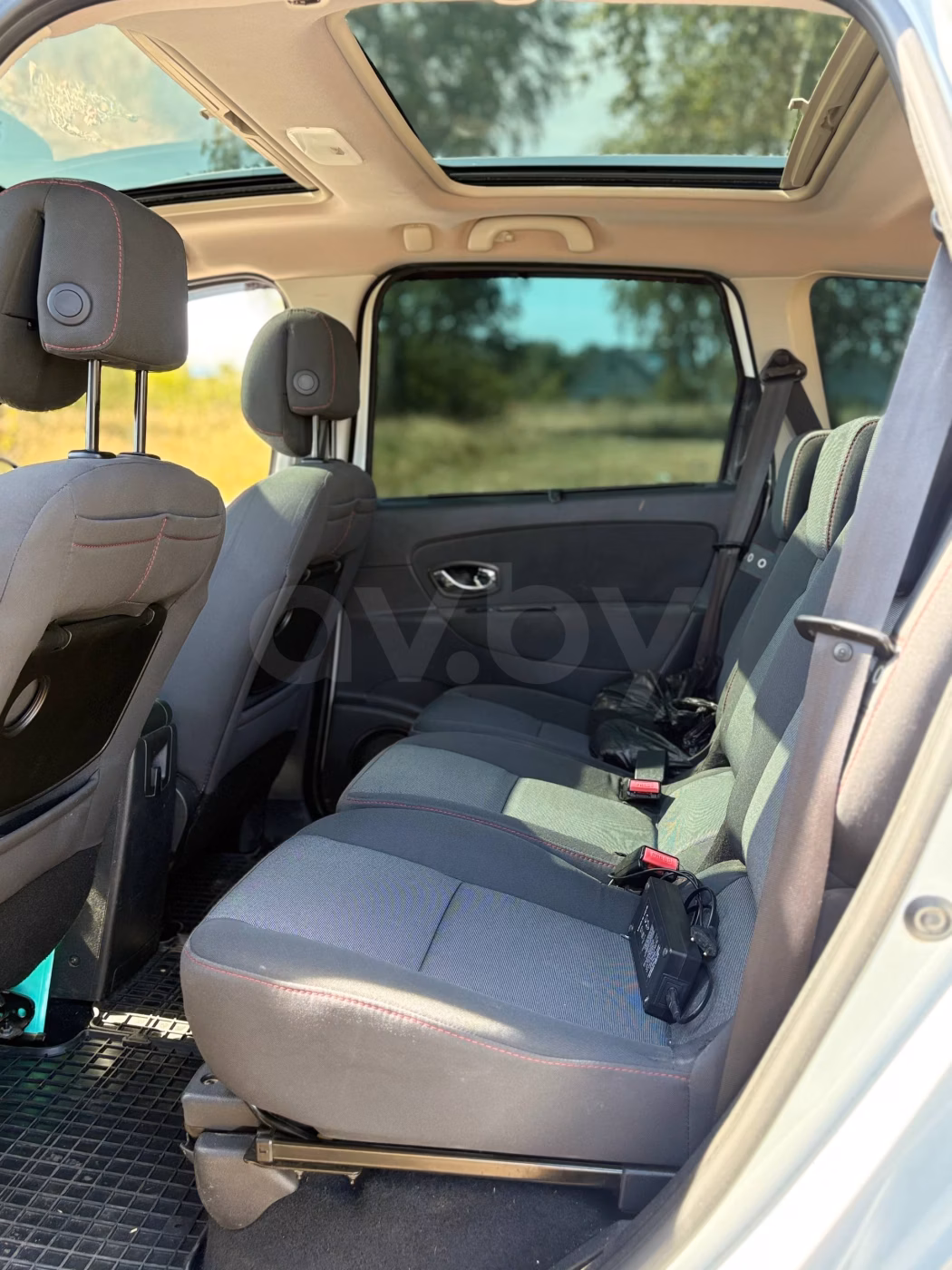 Renault Grand Scenic фото 14