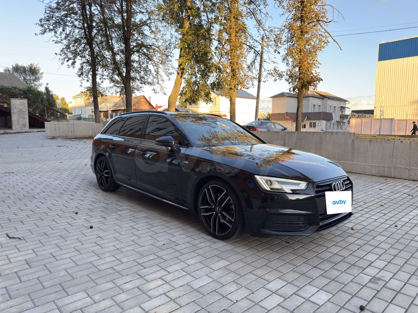 Audi A4 фото 9