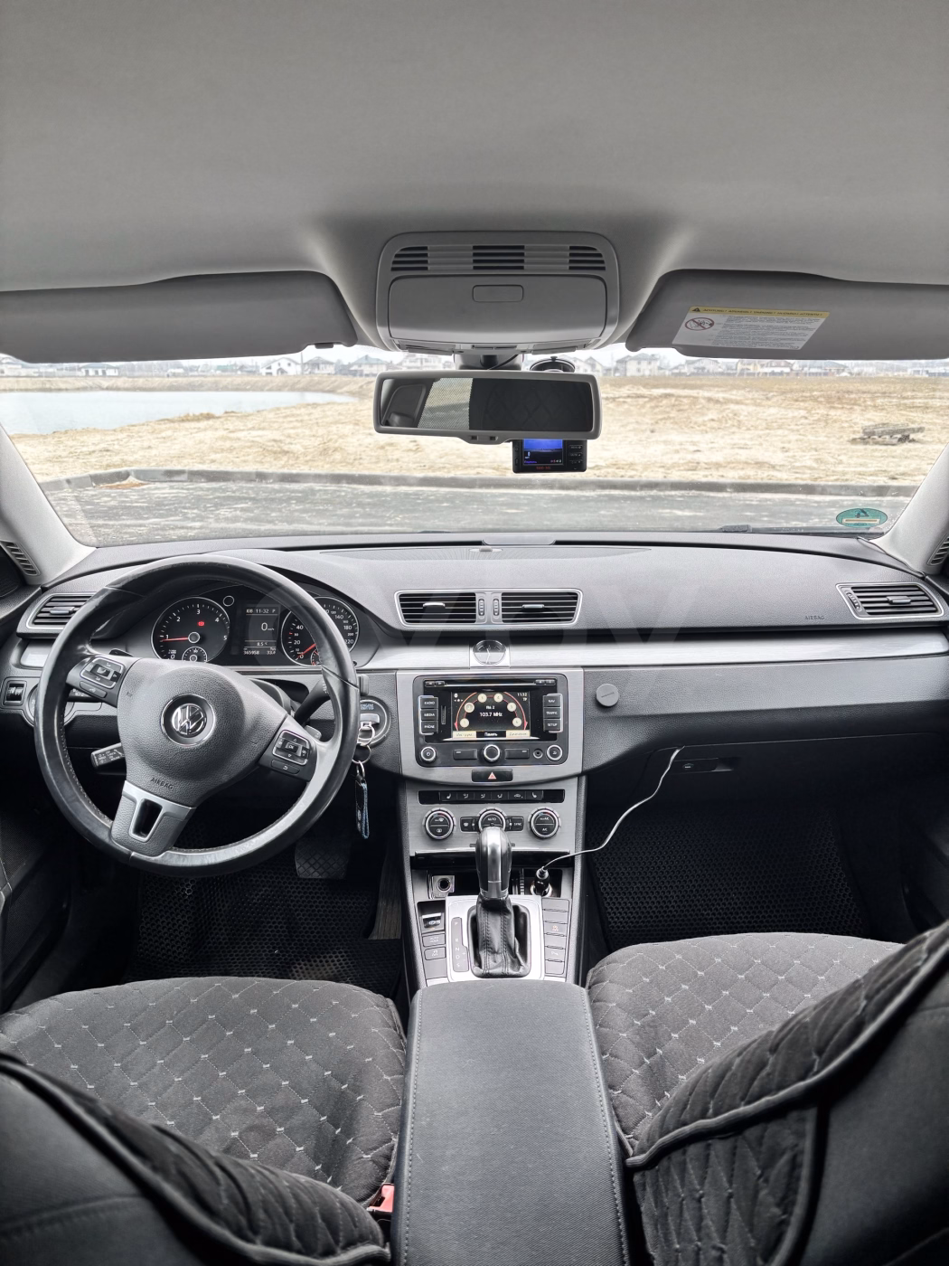 Volkswagen Passat фото 17