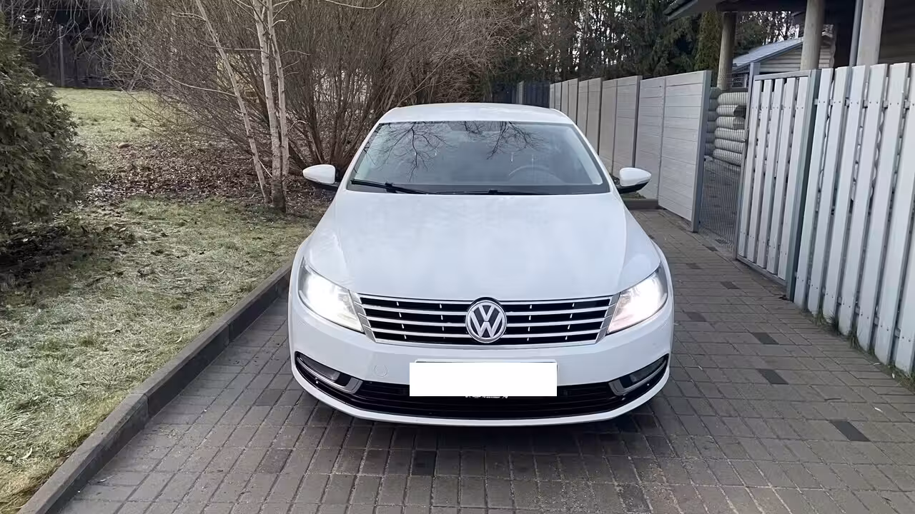 Volkswagen Passat CC фото 2