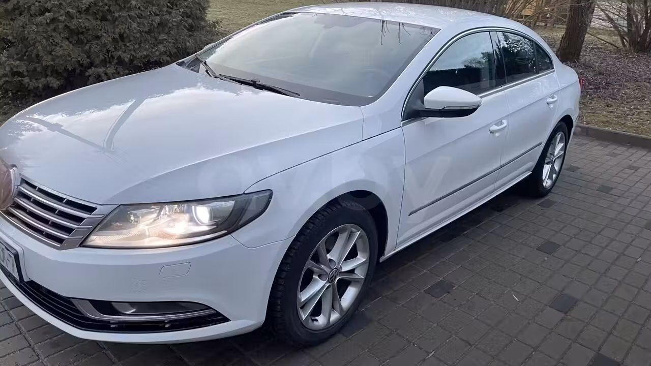 Volkswagen Passat CC фото 3