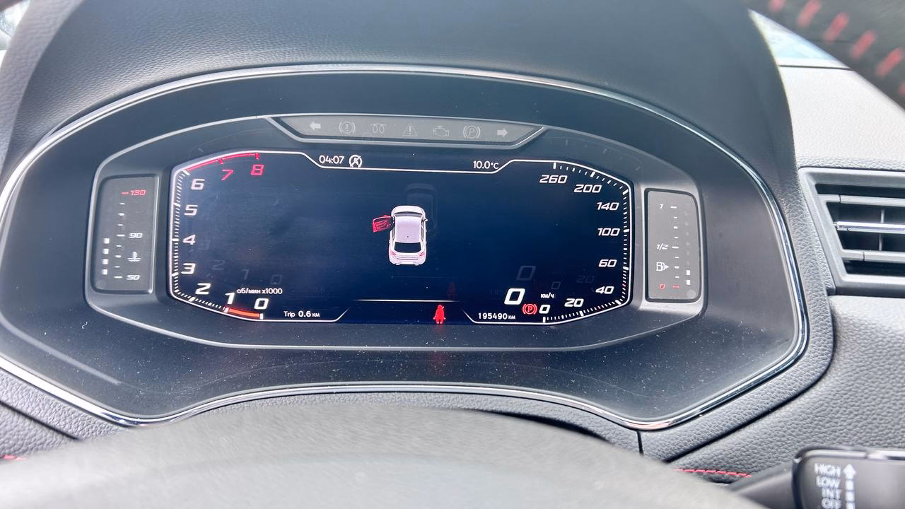 SEAT Ibiza фото 12