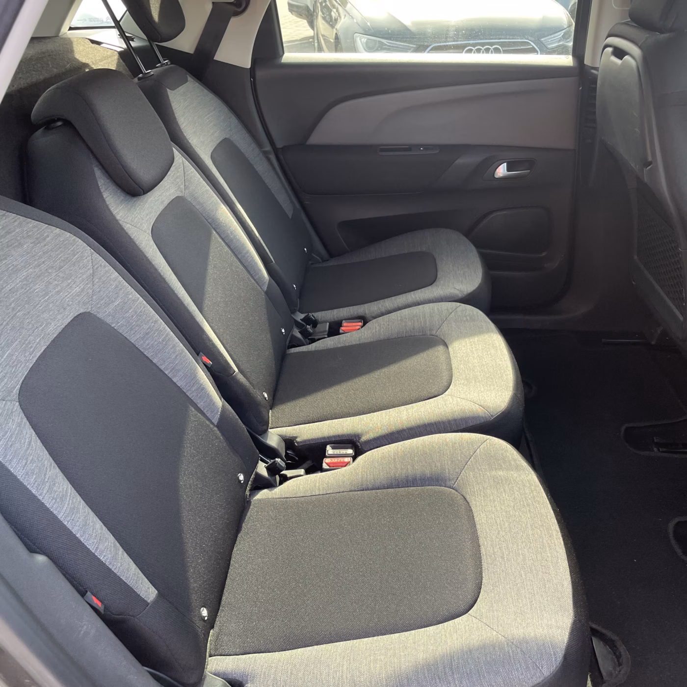Citroen C4 Spacetourer фото 16