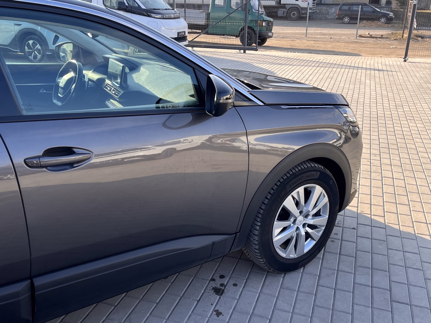 Peugeot 3008 фото 9