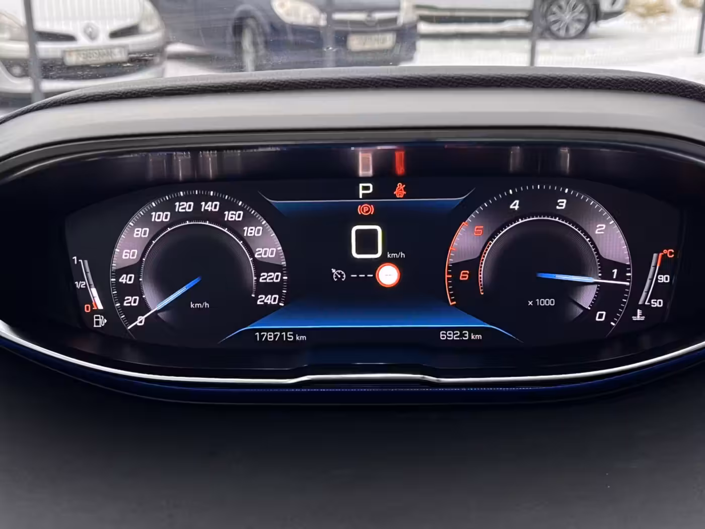 Peugeot 3008 фото 16