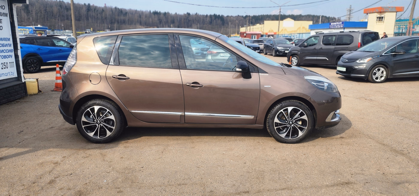 Renault Scenic фото 3