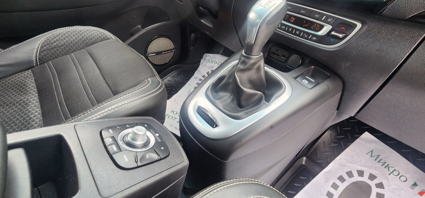 Renault Scenic фото 6