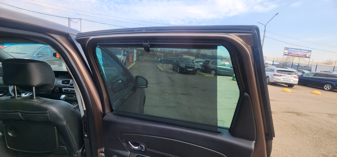 Renault Scenic фото 12