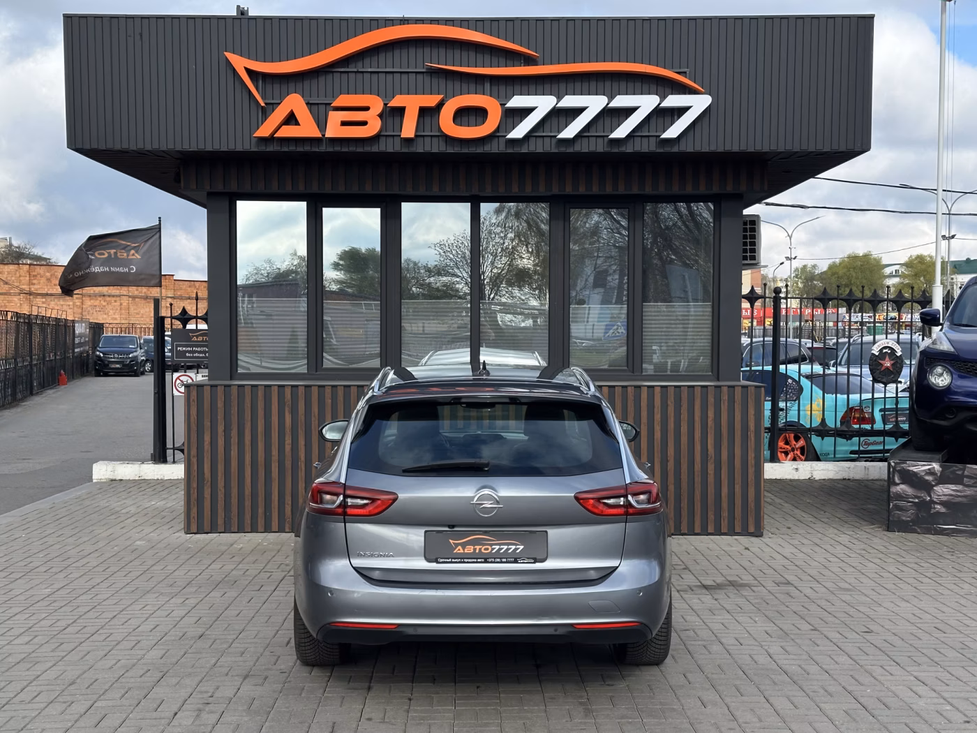 Opel Insignia фото 3