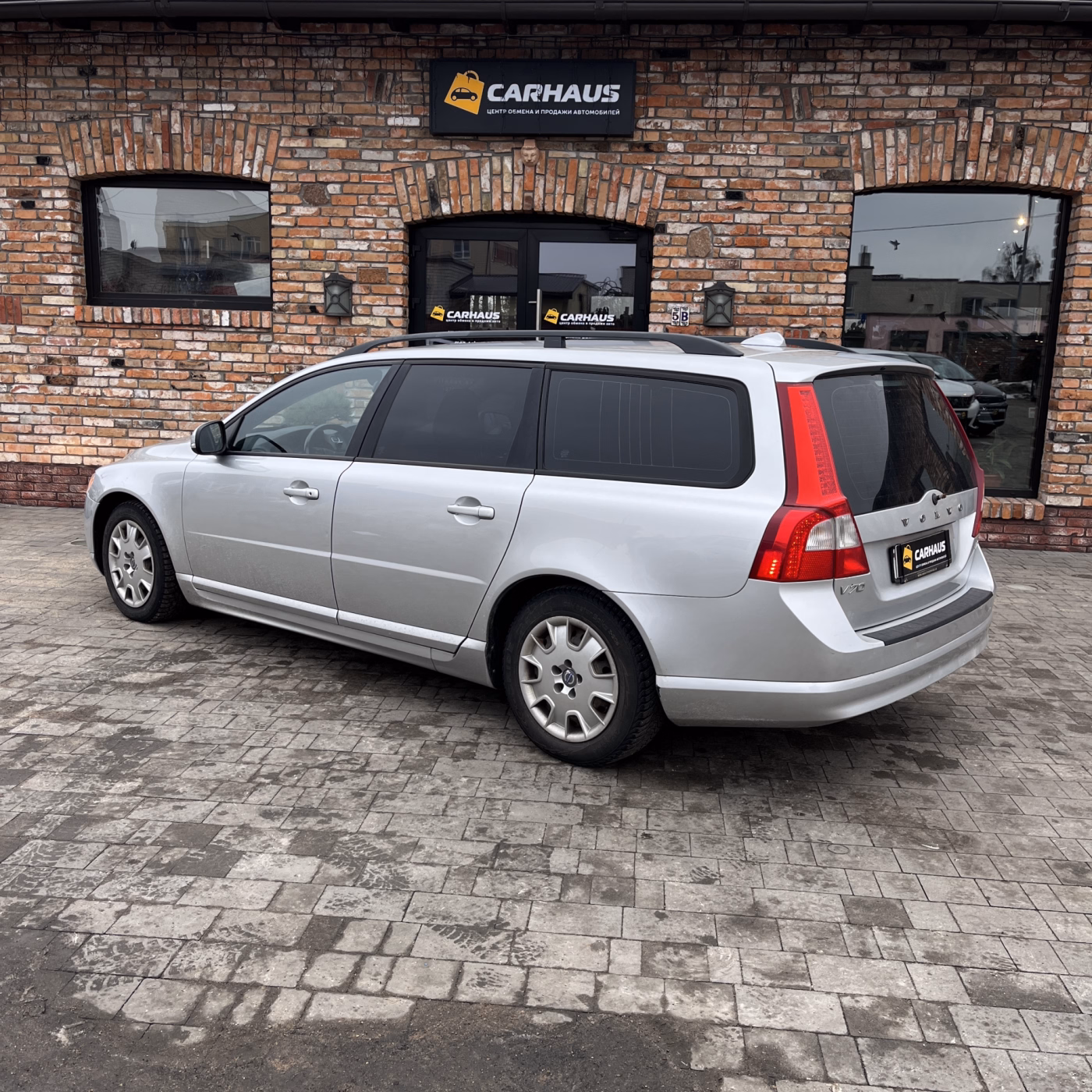 Volvo V70 фото 4